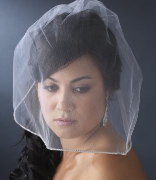 Lace bridal veil
