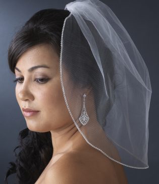 Lace bridal veil