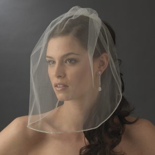 Lace bridal veil