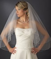 Fingertip Length Veils