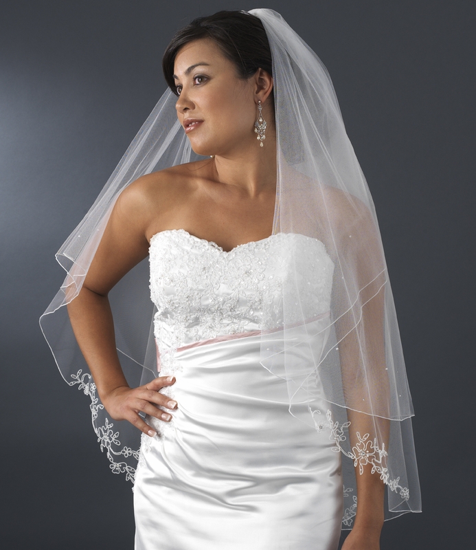Floral Embroidered Fingertip Length Veil