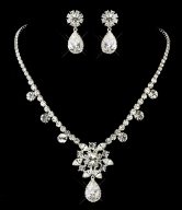 Floral Necklace Earrings Set