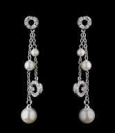 Diamond White Pearl Earrings