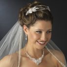 Bridal Veil Or Bridal Headband: Wedding Styles You’ll Love